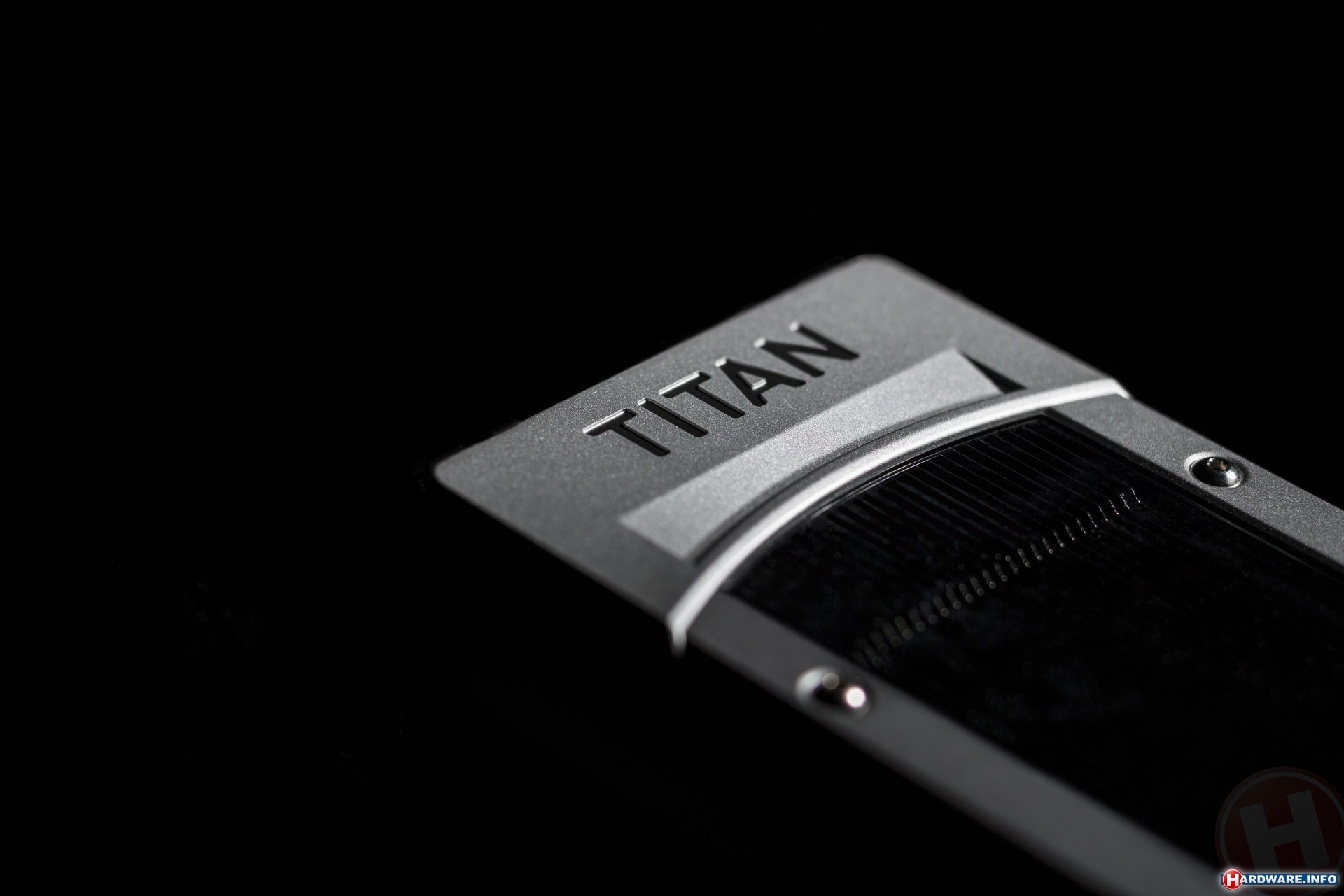 nvidia geforce gtx titan black1 با ویدئویی از GeForce GTX Titan Black همراه شوید | مروارید سیاه!