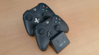 شارژر دو قلو Venom، برای کنترلر Xbox One به بازار آمد 1