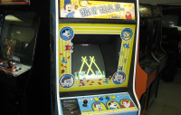 wreck it ralph arcade machine 635x406