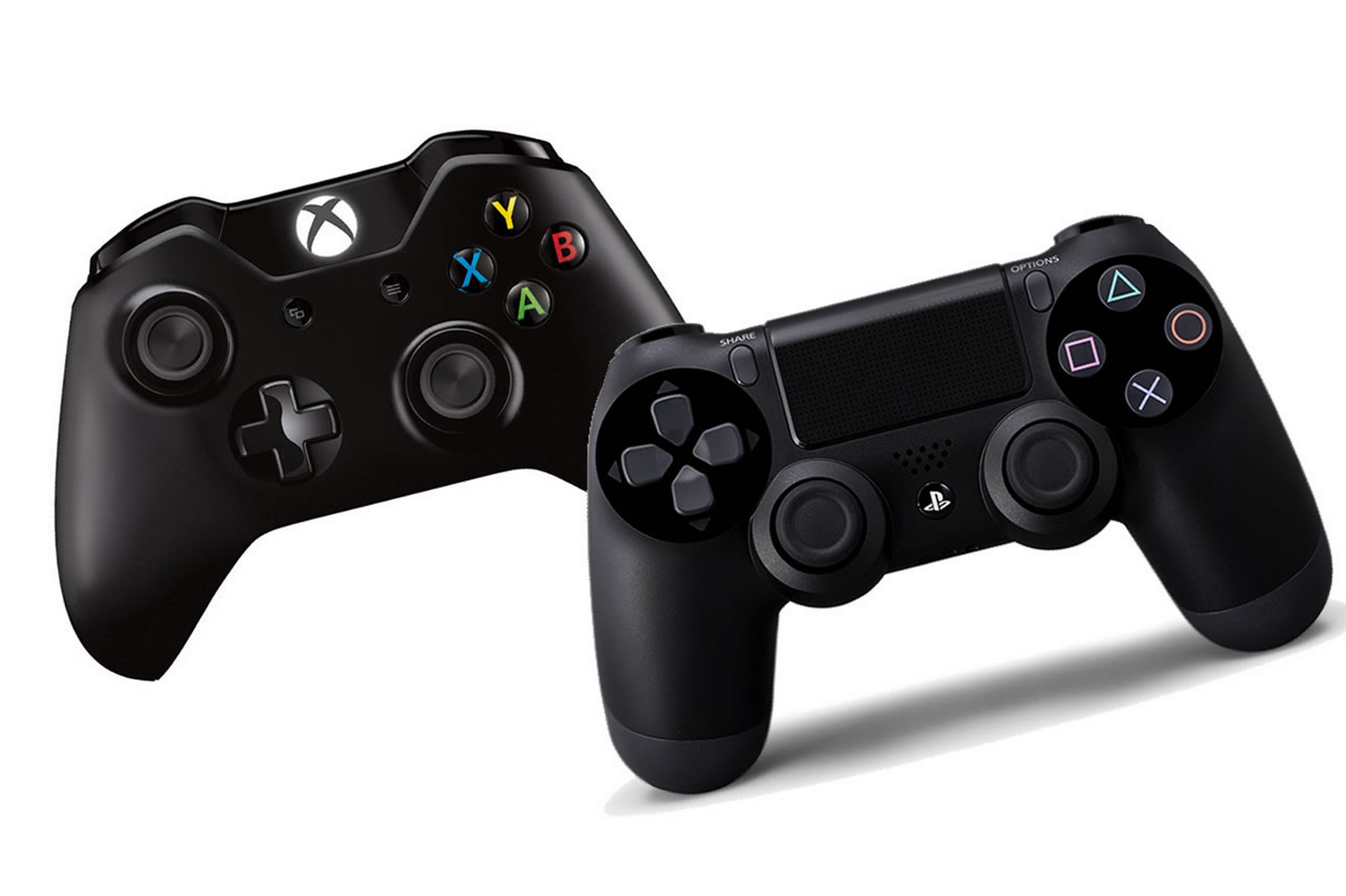 رو در رو : مقایسه ی کنترلرهای Xbox One و Playstation 4 | برتری با کدام است ؟ - گیمفا