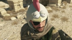 [تصویر:  mgs5_chicken_hat-3-250x141.jpg]