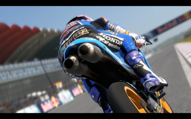 نسخه ی اکس باکس وان MotoGP 15 از مشکلاتی رنج می برد - گیمفا