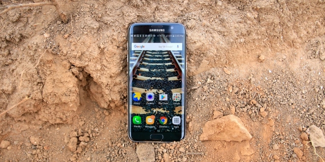 [تک فارس] – نقد و بررسی سامسونگ Galaxy S7 Edge در بلند مدت; همچنان بهترین گوشی اندرویدی - گیمفا