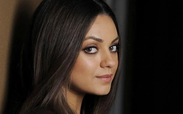 میلا کونیس mila kunis