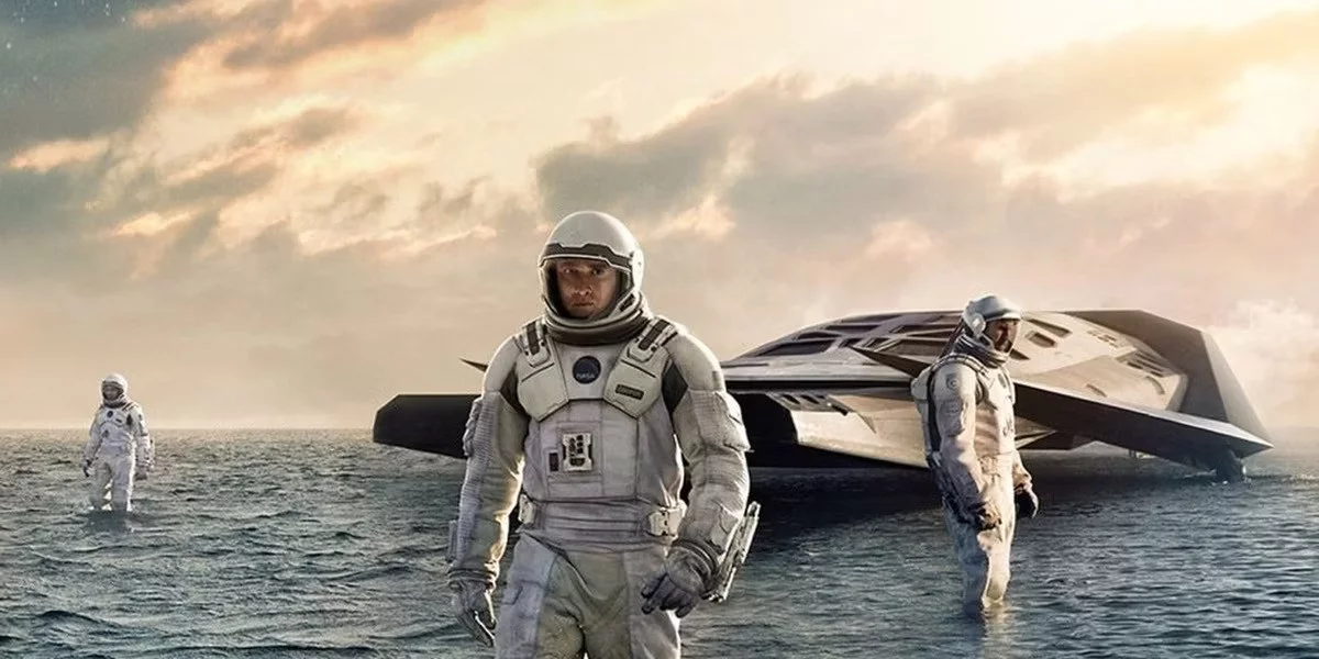 فیلم میان‌ستاره‌ای interstellar