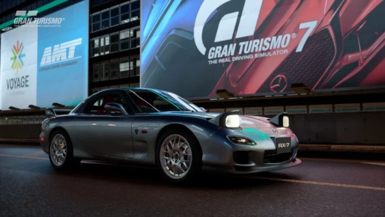 حالت VR به بازی‌بازان اجازه می‌دهد تا به تحسین خودروهای Gran Turismo 7 بپردازند