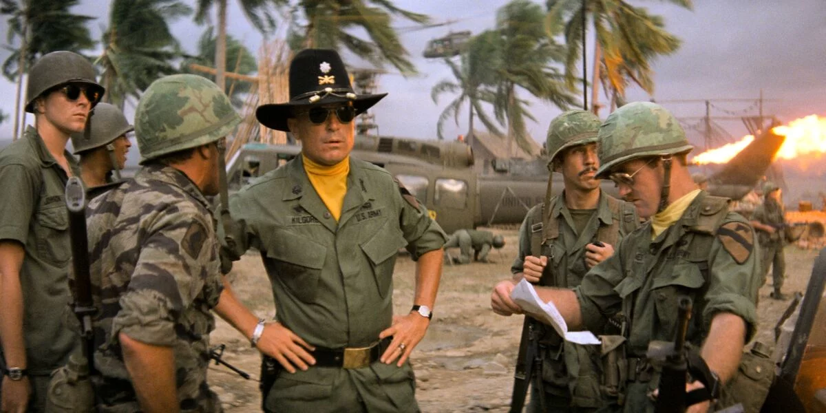 فیلم اینک آخرالزمان apocalypse now