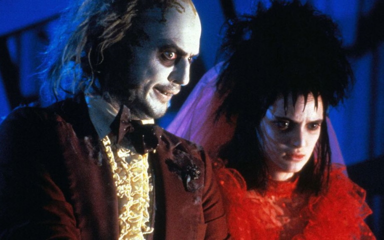 تصاویری از وینونا رایدر بر سر فیلم‌برداری Beetlejuice 2 منتشر شد - گیمفا