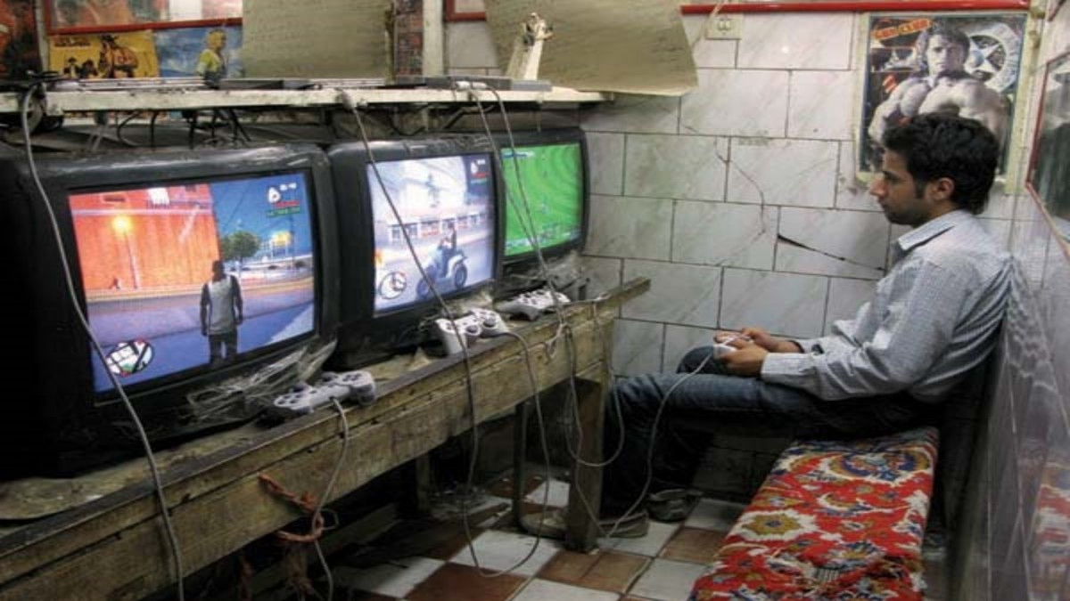 ماشین زمان؛ سفر به دهه هشتاد بازی های ویدیویی در ایران - گیمفا