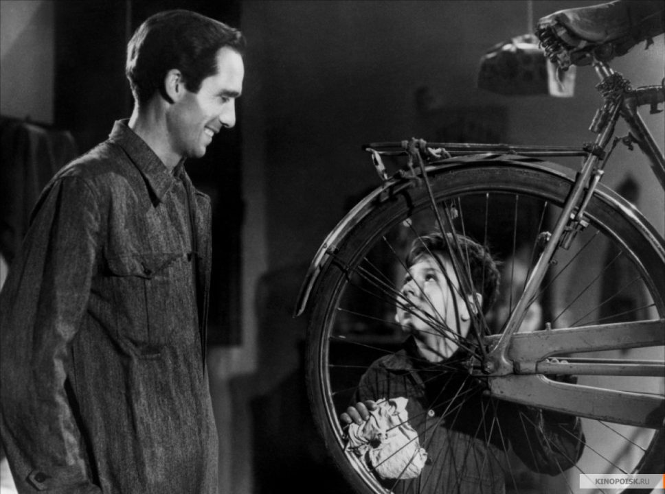 نقد فیلم Bicycle Thieves | از دردی گریسته‌ام که از آن من نیست - گیمفا