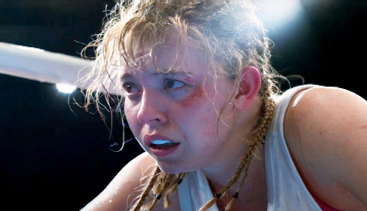 10232025195216 بازیگر تهیهکننده و بهسادگی زیبا ۹ نقش برجستهی سیدنی سوئینی