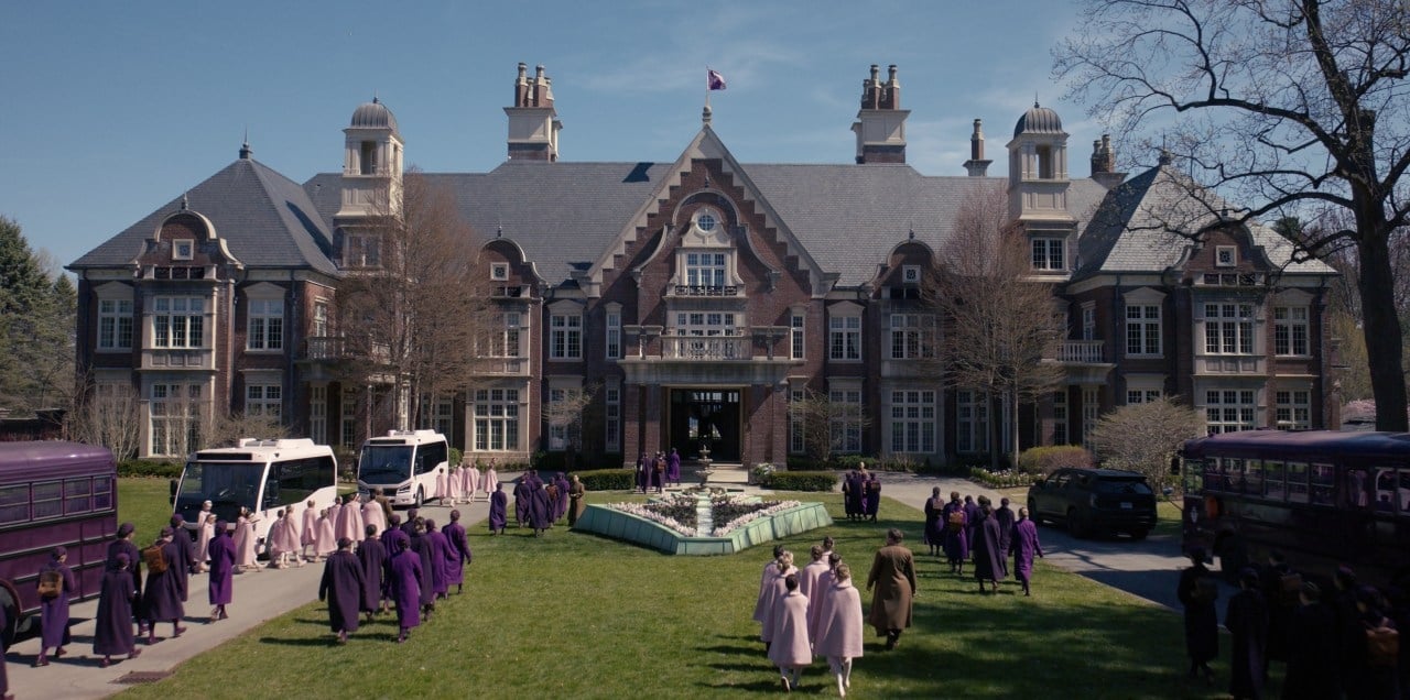 اولین تصاویر دنباله سریال The Handmaid’s Tale منتشر شدند - گیمفا