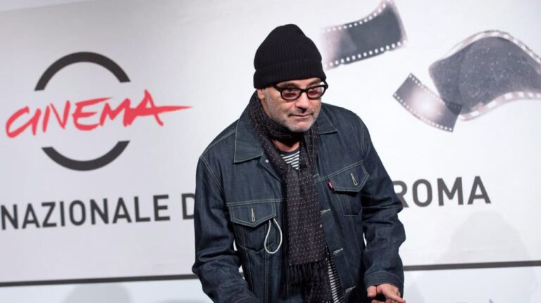 آموس پو، فیلم‌ساز سبک پانک، در سن ۷۶ سالگی درگذشت