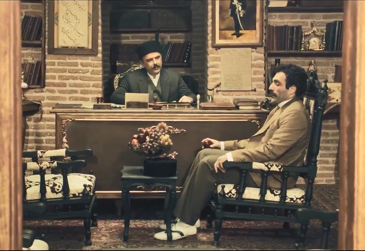 42 نقد و بررسی قسمتهای هفتم و هشتم سریال بامداد خمار | گاهی اوقات نیاز به کات دادن است - گیمفا