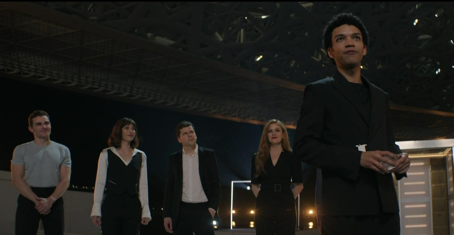 نقد و بررسی فیلم Now You See me: Now You Don’t | سینما در خدمت شعبده‌بازی - گیمفا