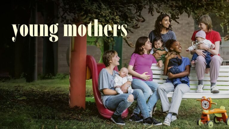 نقد فیلم Young Mothers | ملودی‌های شکسته، آکوردهای امید