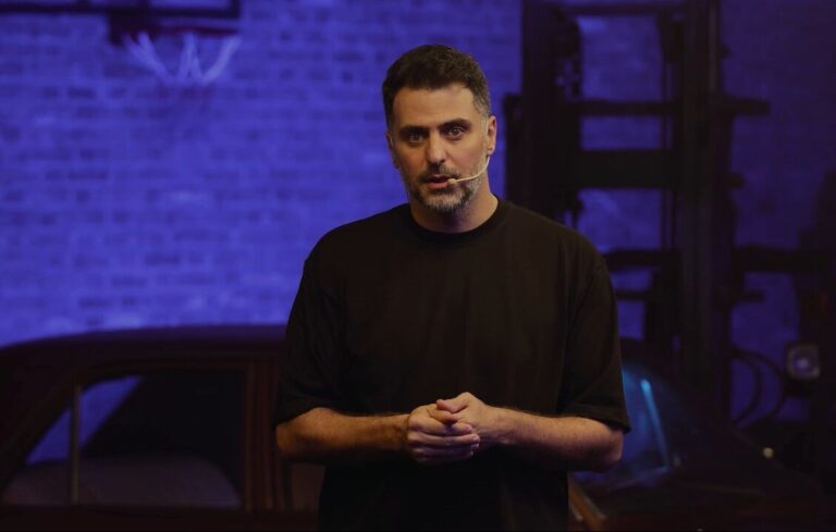 پخش برنامه «گنگ» علی ضیا با دستور قضایی متوقف شد