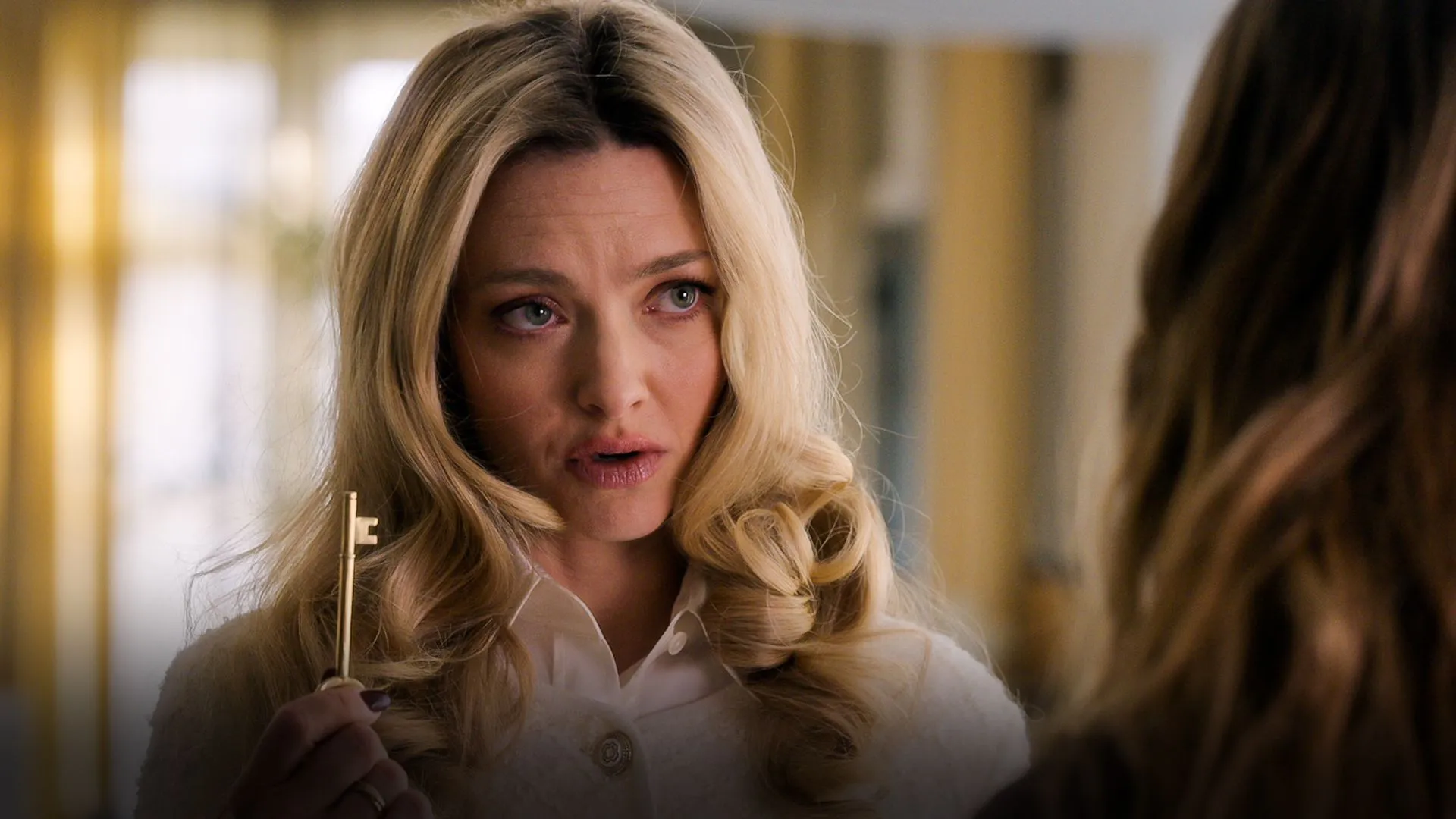 نقد و بررسی فیلم The Housemaid | سقوط یک رمان جنایی بر پرده‌ی سینما | گیمفا