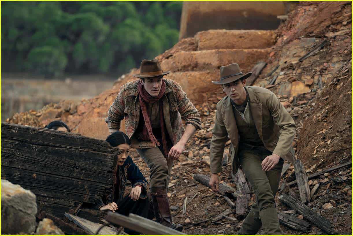 نقد سریال Young Sherlock | آکسفورد خون و نبوغ