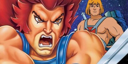 Animated battle scene: a muscular red-haired warrior screams with a sword raised, while a blond fighter stands behind against a starry backdrop.