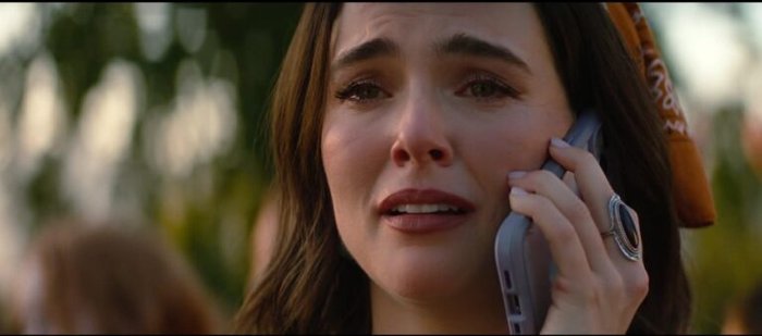 نقد و بررسی فیلم Voicemails for Isabelle | سینما با طعم کامکوات