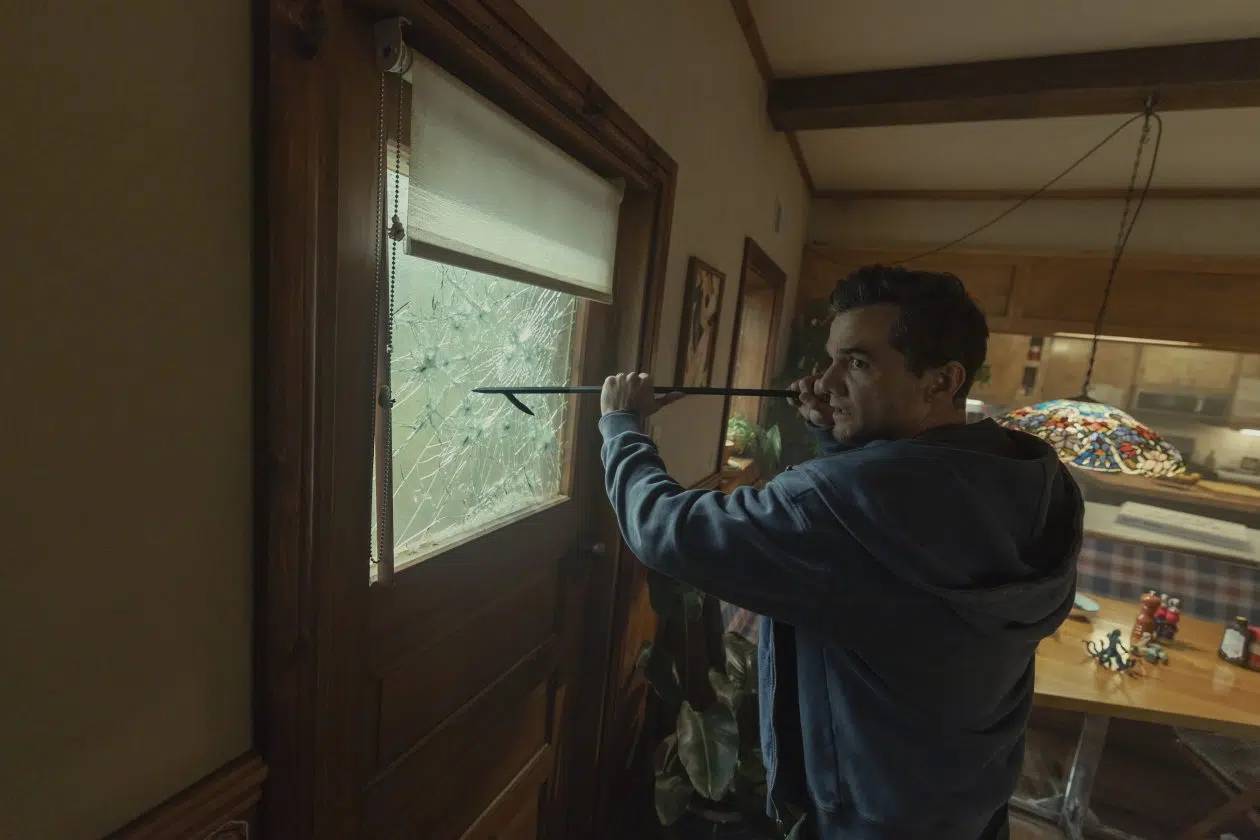 1000005269 نقد فیلم the Last House | آب هیولا و یک خانواده