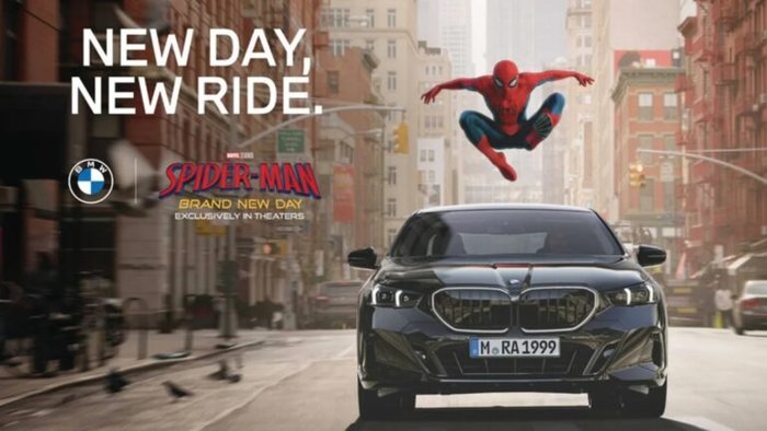 تبلیغ مرد عنکبوتی روی خودروهای BMW ظاهر شد | اعتراض شدید مالکان