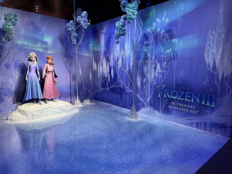 3463636 اولین تصاویر از Frozen 3 منتشر شد | لباسهای جدید السا و آنا را ببینید | موبوگیم