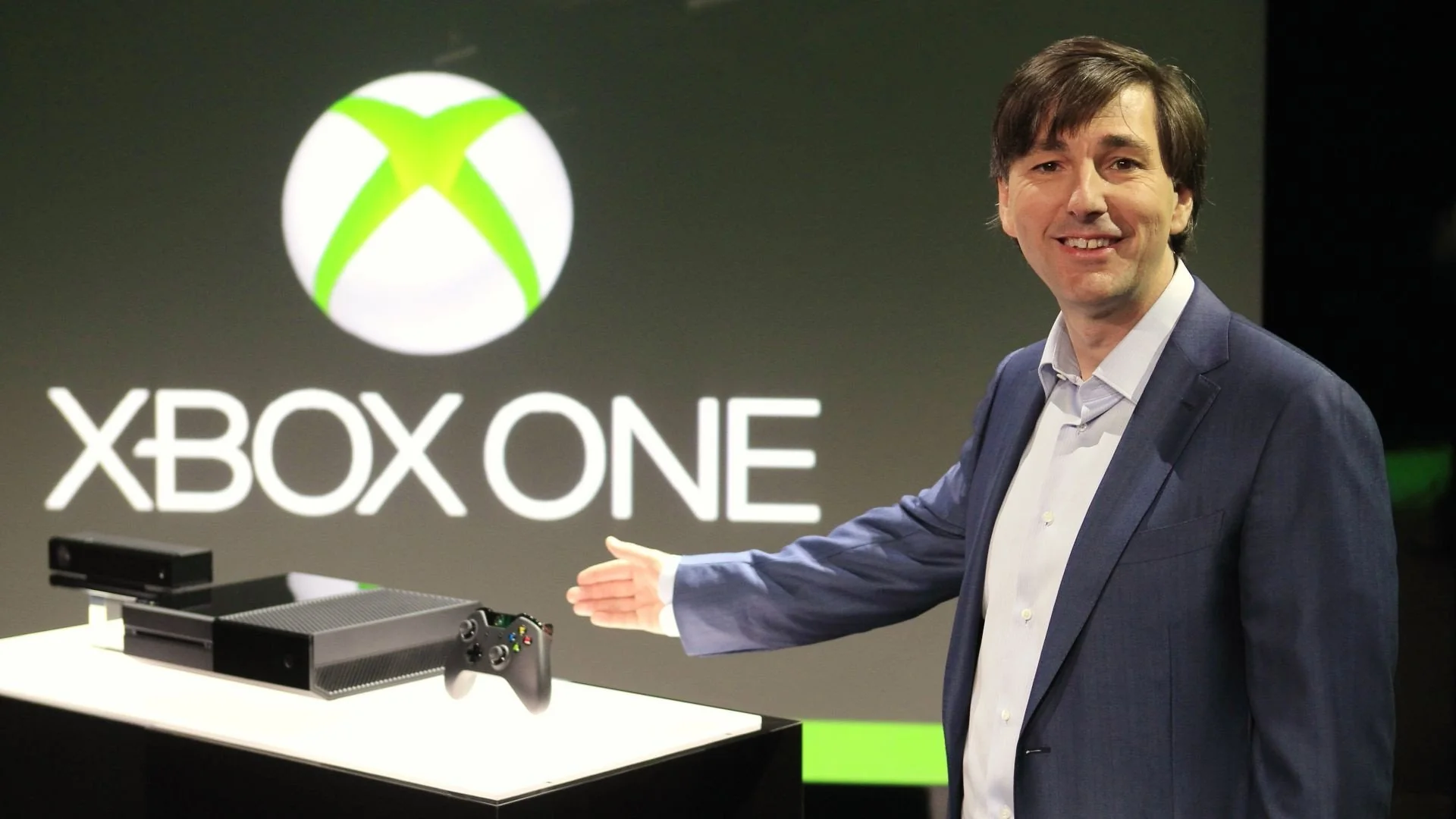 Don mattrick discusses the failures of the 2013 xbox one v0 hotfies6ycoes qphaqlxkrux8flsy2fw8r1 igwqts گیم پس قرار بود ناجی ایکسباکس باشد، اما به بزرگترین بحران آن تبدیل شده است | موبوگیم