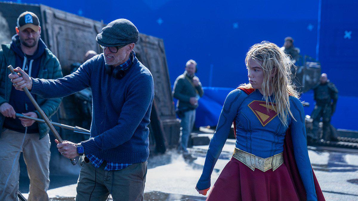Htmdmqfeh98h1 نقد و بررسی فیلم Supergirl | شروع کم جان DCU | موبوگیم