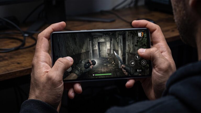 به لطف هوش مصنوعی بازی Resident Evil 7 با نرخ ۳۰ فریم بر روی یک گوشی هوشمند قدیمی اجرا شد + ویدیو
