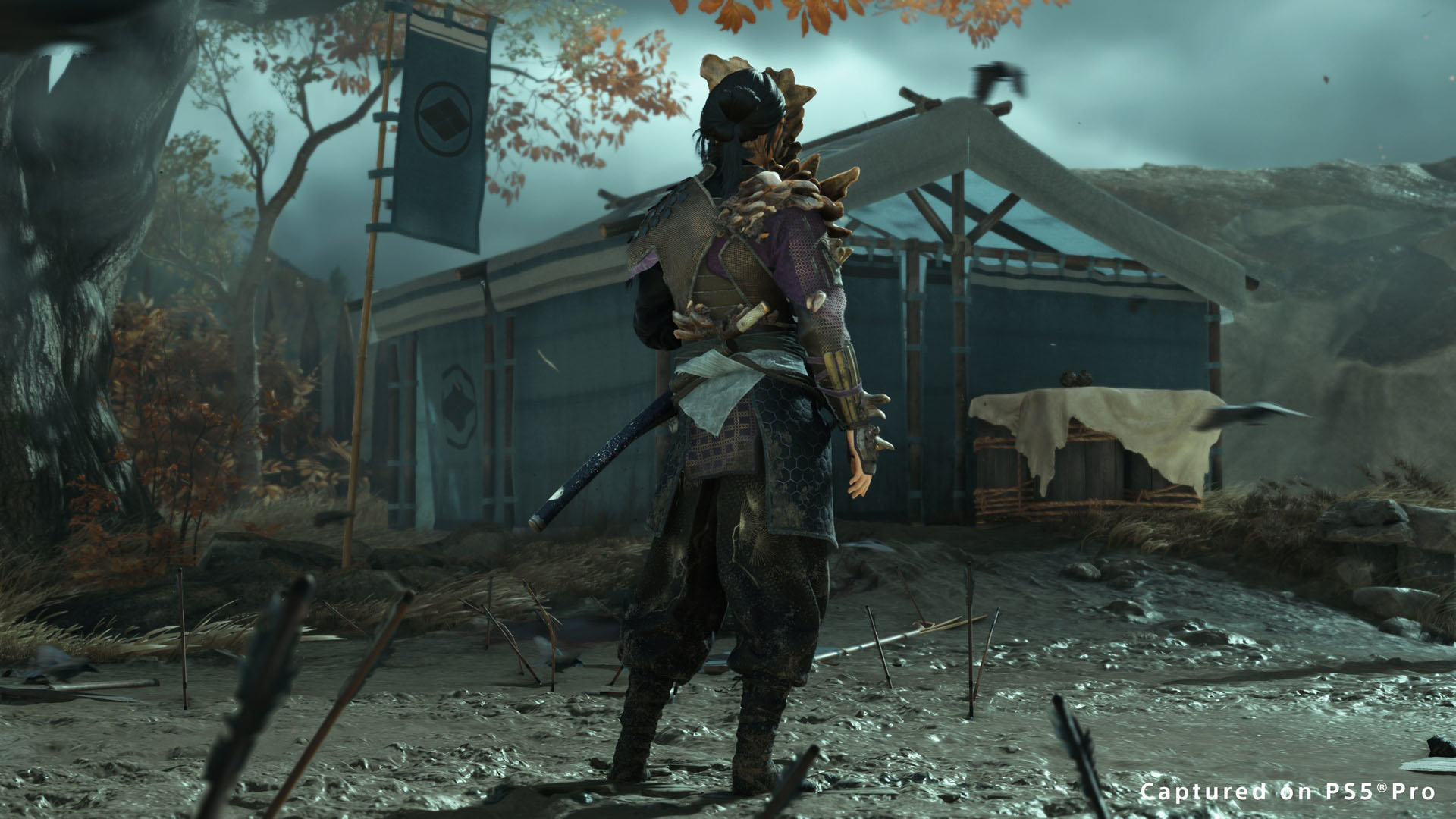 محتوایی با محوریت The Last of Us به بازی Ghost of Yotei اضافه شد | موبوگیم 1 tlou 02 back ghost of yotei 1790617559641 copy