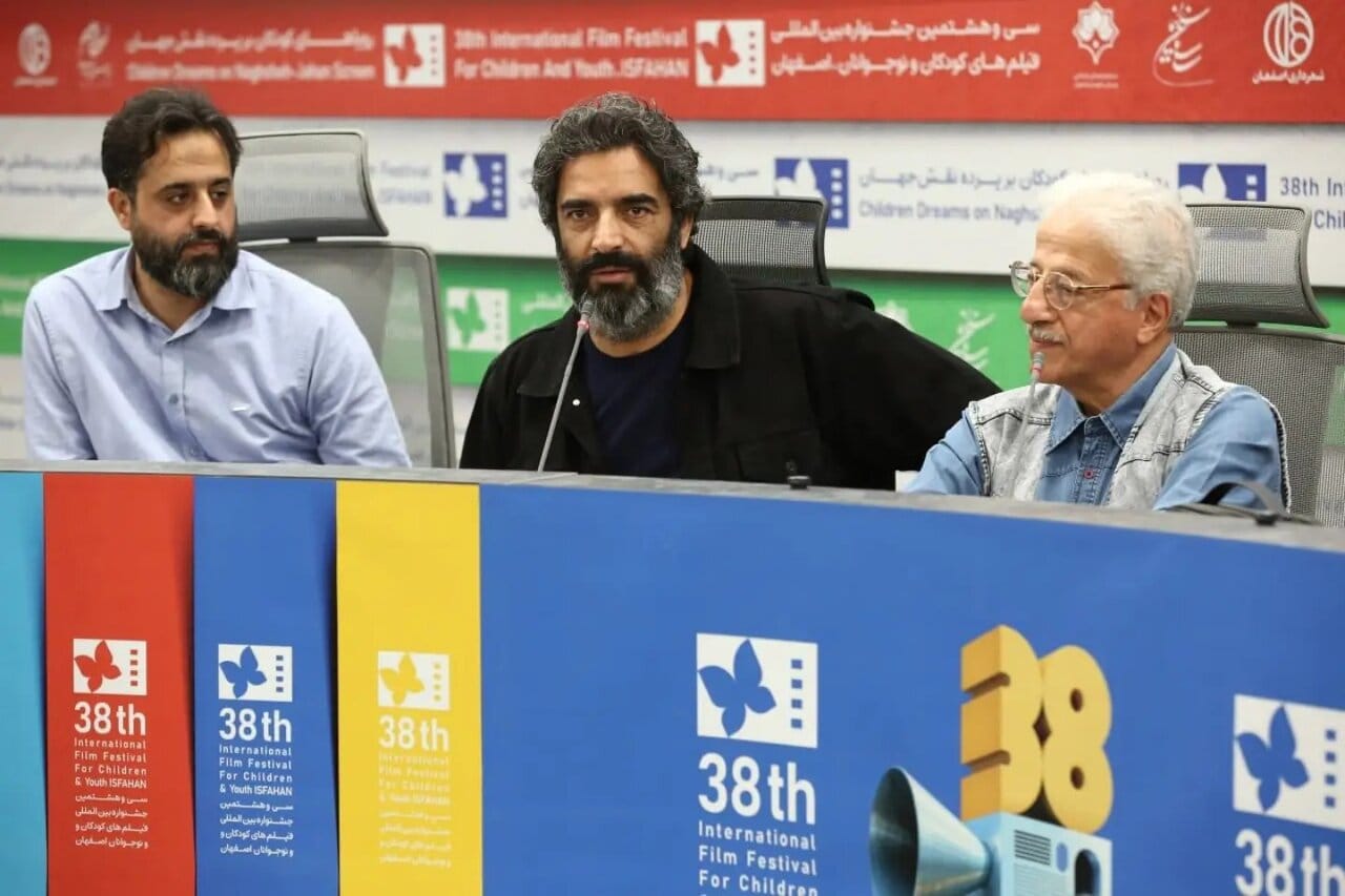فیلم سینمایی من جاسوزنی نیستم 7 فیلم من جاسوزنی نیستم